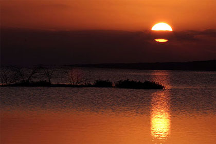 20081122121623-lago-enriquillo.jpg