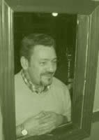 20090504165405-20090504145803-ventanaizda.jpg