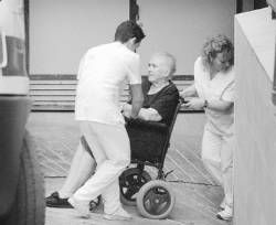 20090823085241-23.08.2009-geriatricos.jpg