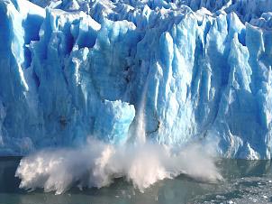 20091023210611-24.10.2009-ruptura-del-glaciarok.jpg