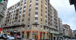 20091122070502-22.11.2009-residencia-ilegal.jpg